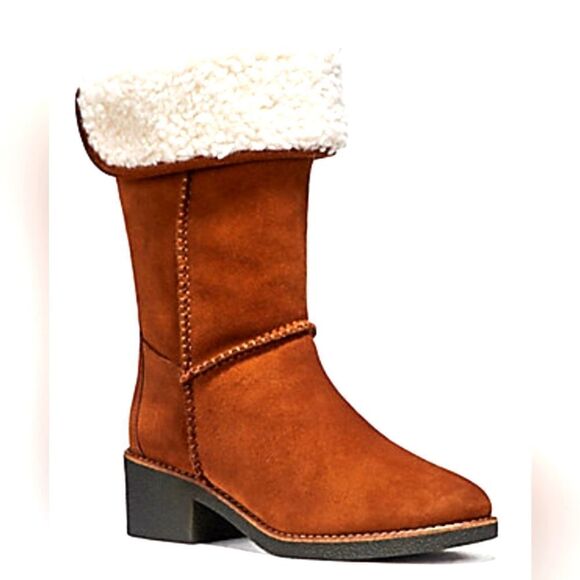 CLEARANCE Coach Camel Turnlock Suede Boots/Booties Sz 5.5 Women's. - Picture 1 of 3